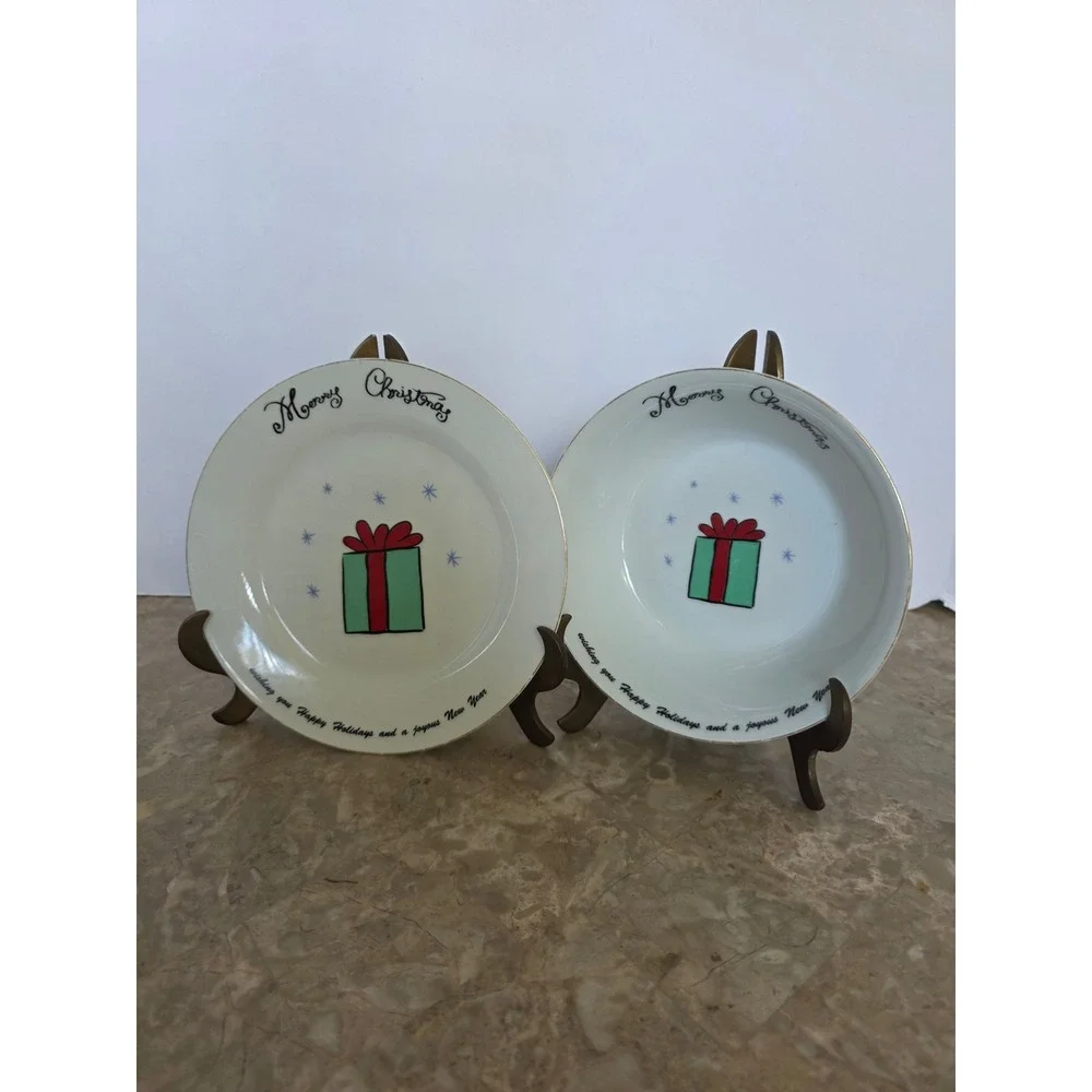 Set of 2 Christmas Holiday Dessert and Dinner Plates Gift Design and Gold‎ Rim